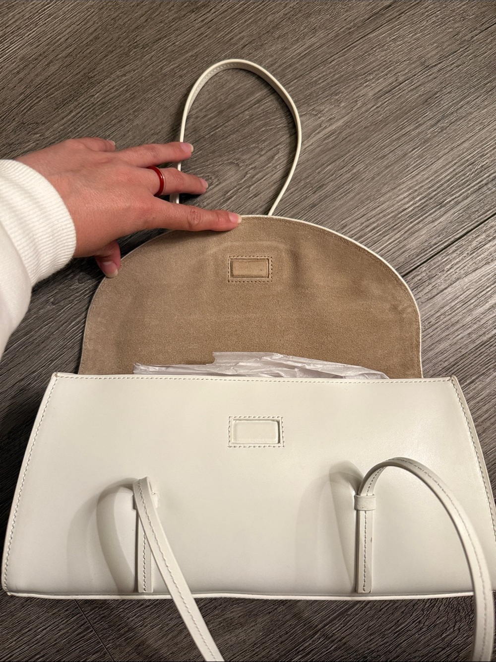 LIKE NEW REFORMATION Elena Shoulder Bag, White Leather - Picture 10 of 13